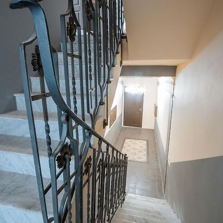 Palazzo Marevento Apartman Bari Kültér fotó
