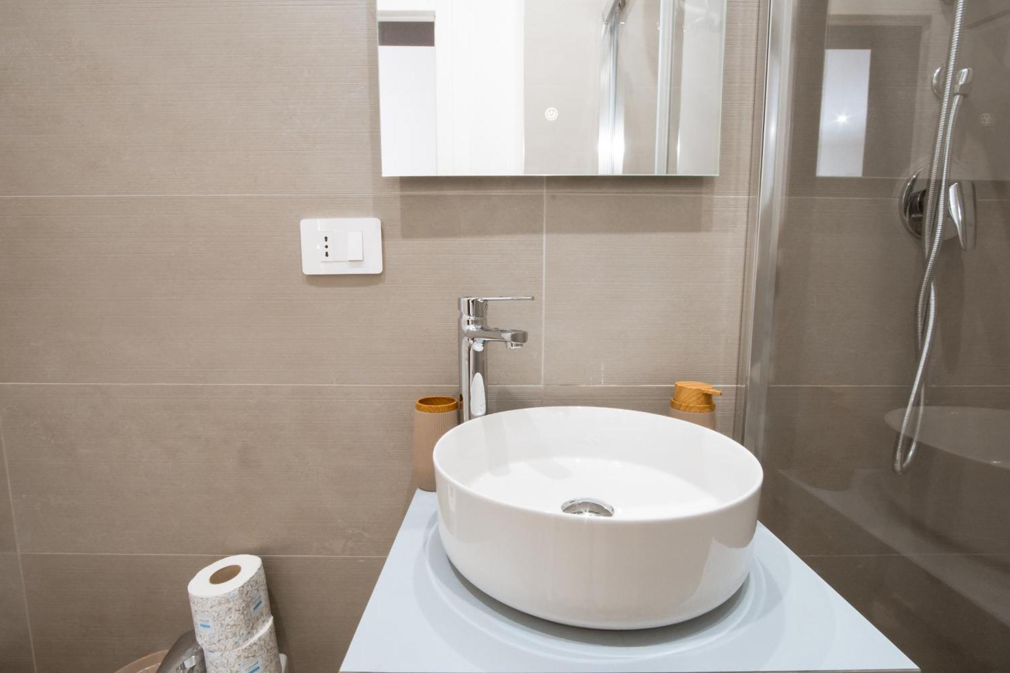 Palazzo Marevento Apartman Bari Kültér fotó