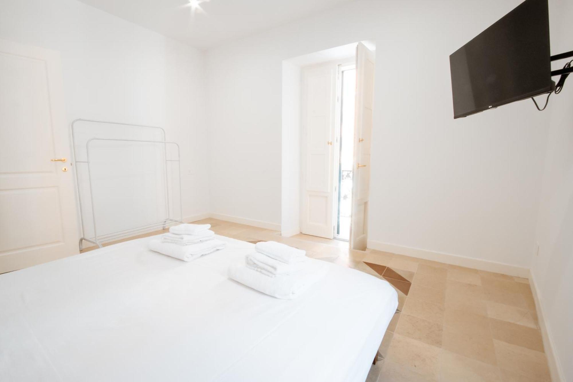 Palazzo Marevento Apartman Bari Kültér fotó
